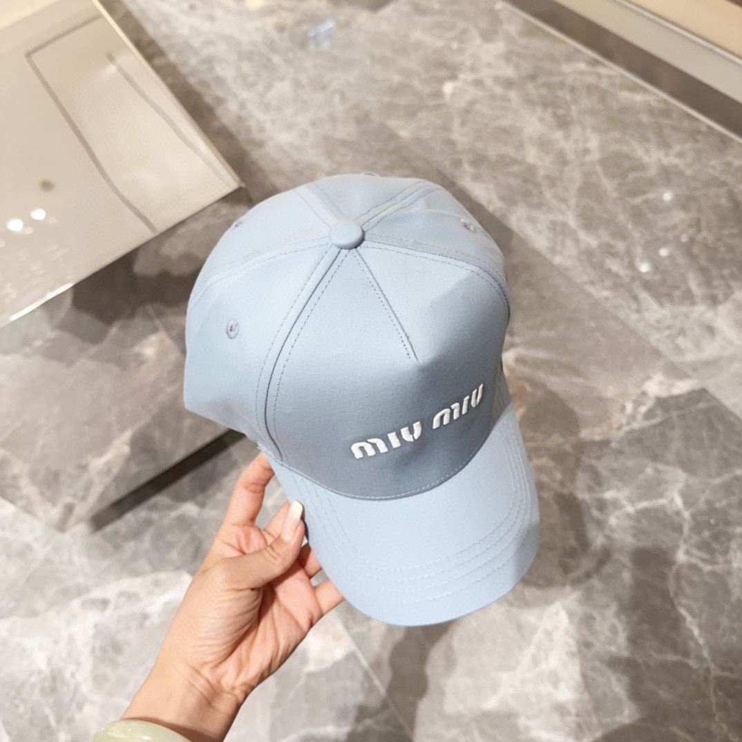 Miu Miu Caps